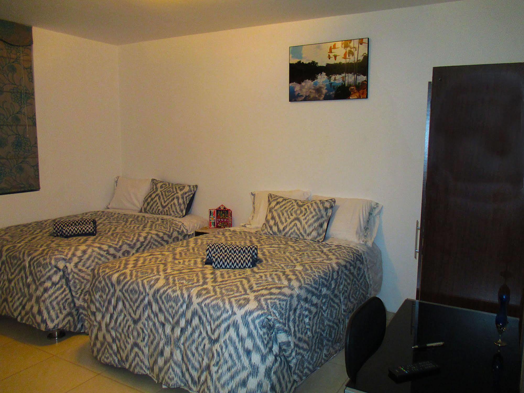 Magicperu Apart Hotel Trujillo Exterior photo